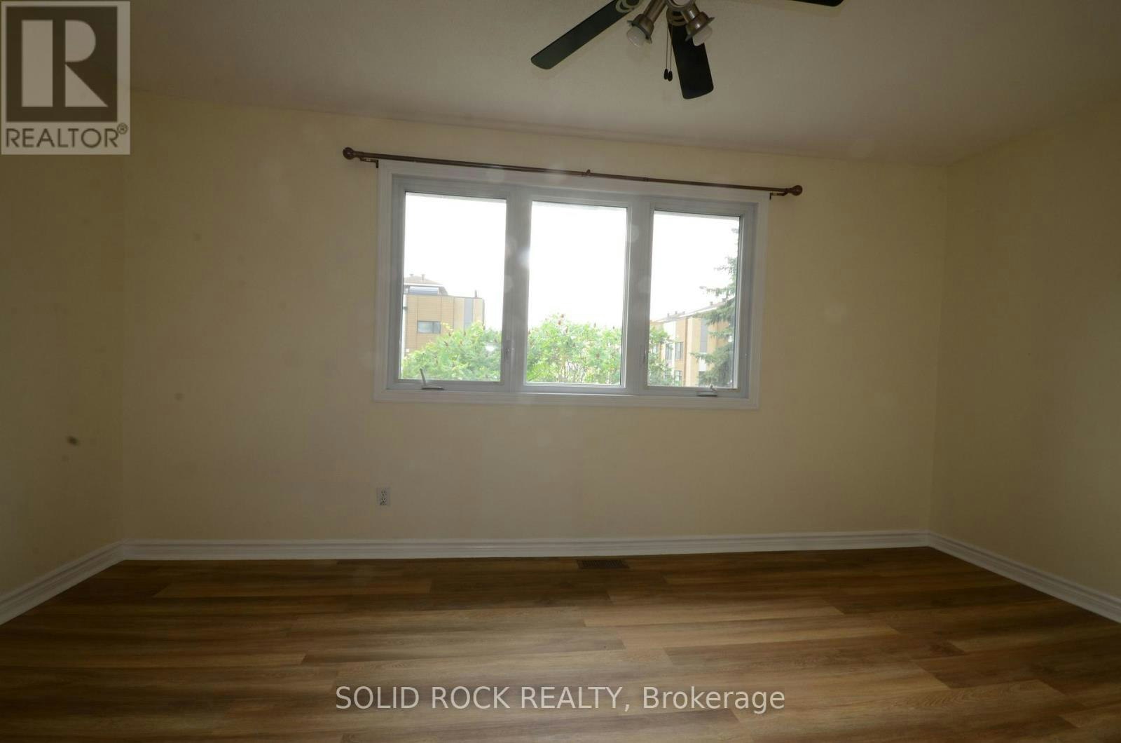 2688 Draper Avenue W, Ottawa, ON, K2H 6Z9 - 11
