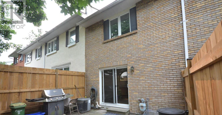 2688 Draper Avenue W, Ottawa, ON, K2H 6Z9 - 20