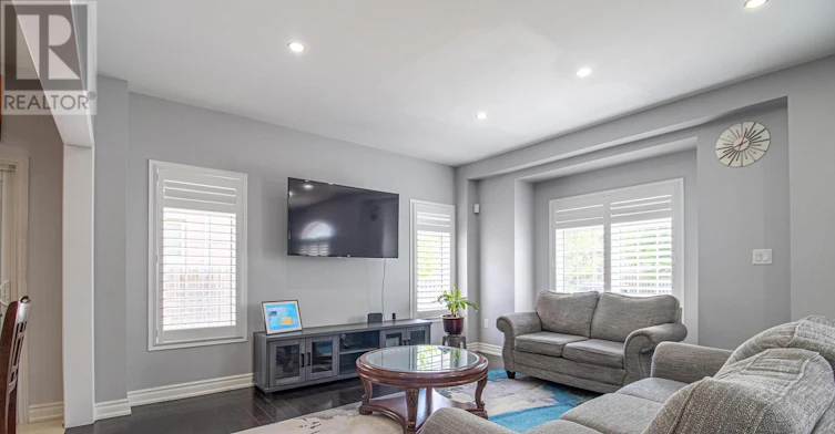 67 Turnerbury Avenue, Ajax, ON, L1Z 0K6 - 7