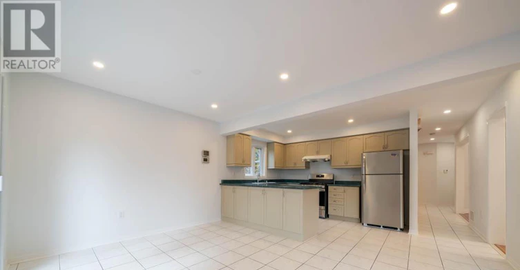 170 Widdifield Avenue, Newmarket, ON, L3X 1Z2 - 8