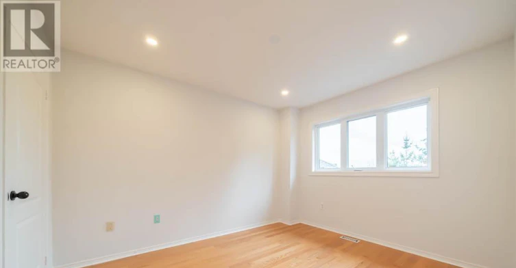 170 Widdifield Avenue, Newmarket, ON, L3X 1Z2 - 19