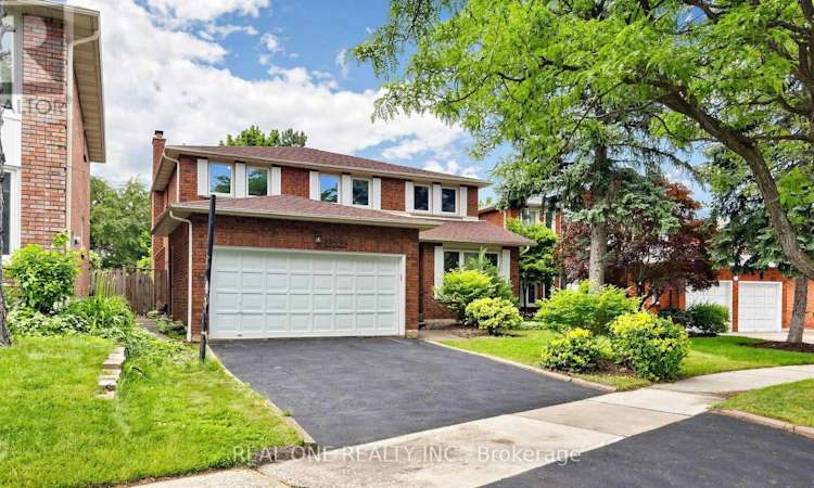 2027 Roy Ivor Crescent