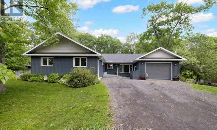 929 Bayview Drive
