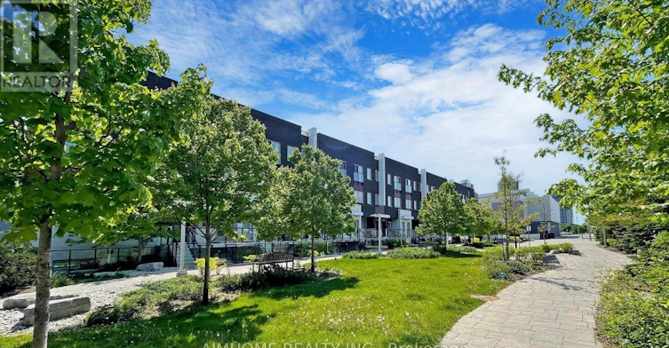 28-780 Sheppard Avenue E, Toronto, ON, M2K 0E8
