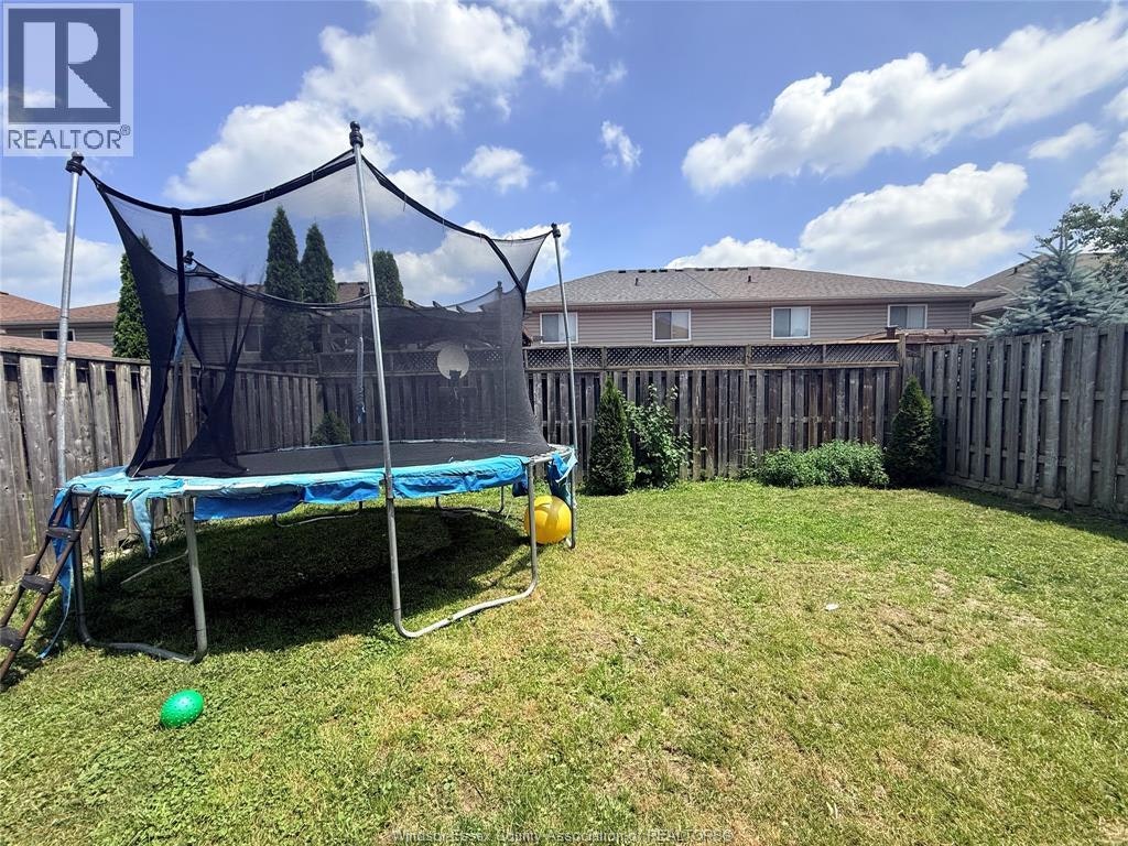 2680 Teedie, Windsor, ON, N8R 2K5 - 11