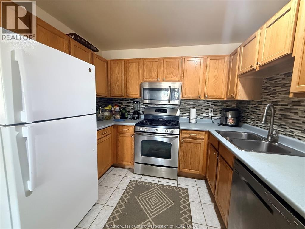 2680 Teedie, Windsor, ON, N8R 2K5 - 3