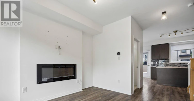 37 Caroline Carpenter Grove, Toronto, ON, M3K 0B1 - 8