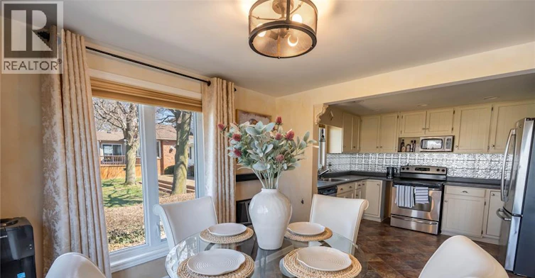 2995 St. Clair Parkway, Sombra, ON, N0P 2H0 - 13