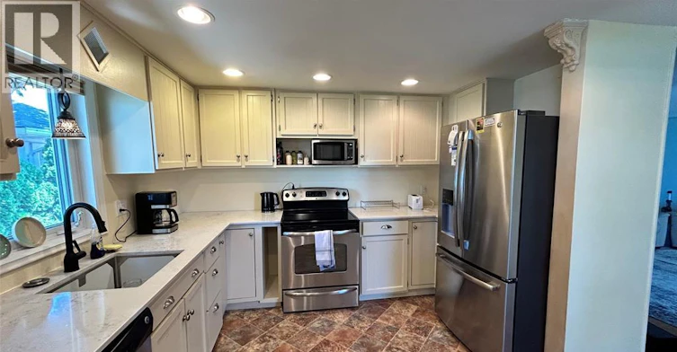 2995 St. Clair Parkway, Sombra, ON, N0P 2H0 - 15