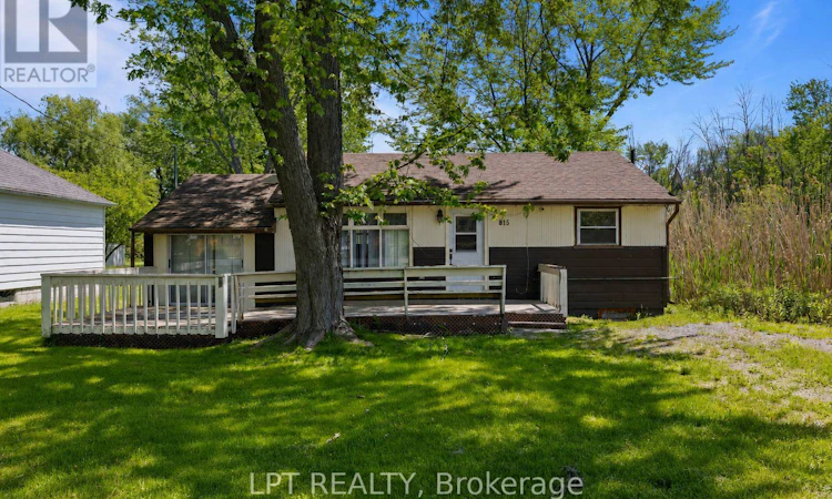 815 Paradise Drive