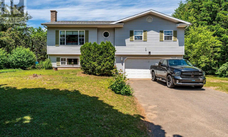 53 Geiger Whispering Drive Pines