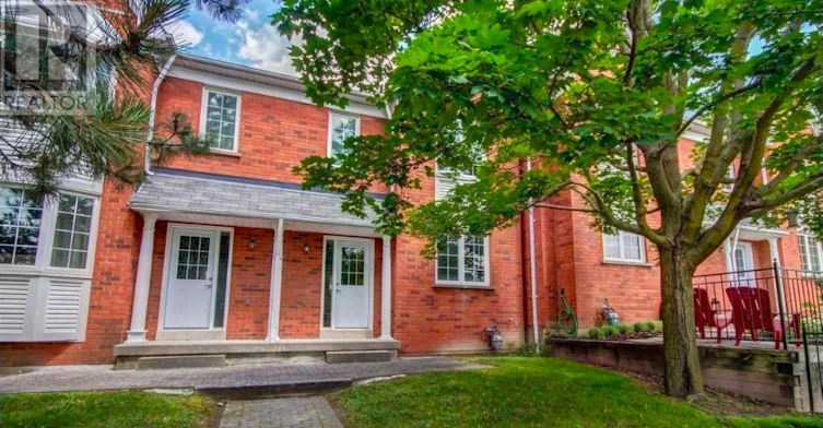 56-10 Bassett Boulevard, Whitby, ON, L1N 9C4