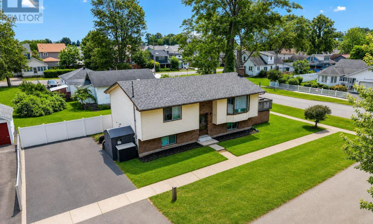 384 Dovercourt Road