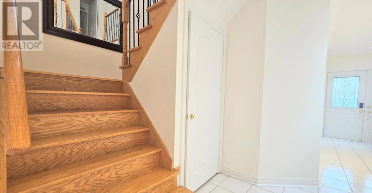 195 Warwick Crescent, Newmarket, ON, L3X 2S3 - 11