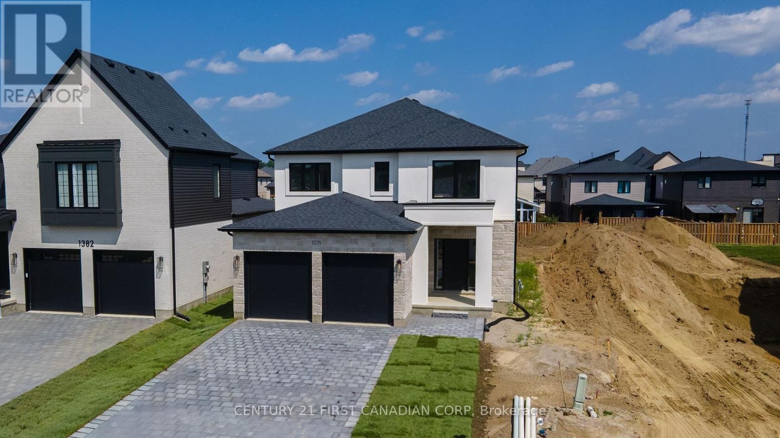 1378 Shields Place, London, ON, N6G 0Z8