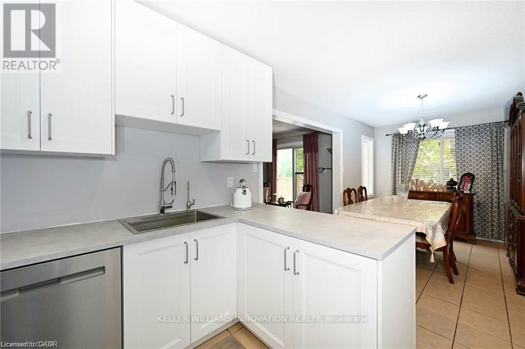 8 Buss Court, Thorold, ON, L2V 5B1 - 8