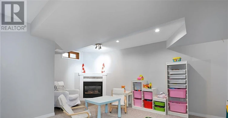 8 Buss Court, Thorold, ON, L2V 5B1 - 24