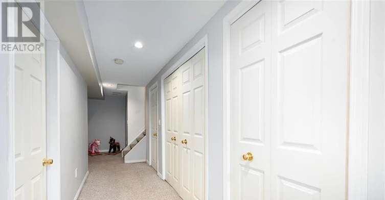 8 Buss Court, Thorold, ON, L2V 5B1 - 29