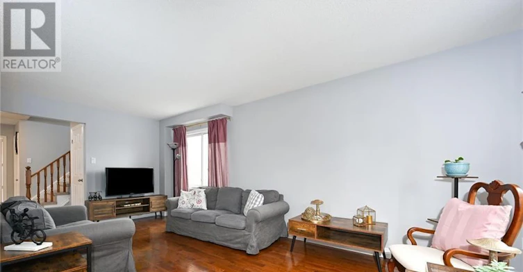 8 Buss Court, Thorold, ON, L2V 5B1 - 12