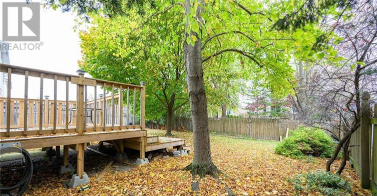 8 Buss Court, Thorold, ON, L2V 5B1 - 41