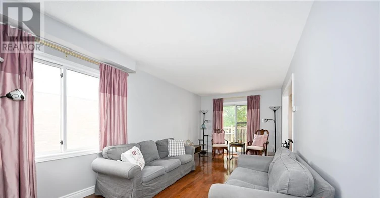 8 Buss Court, Thorold, ON, L2V 5B1 - 11
