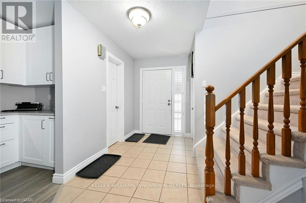 8 Buss Court, Thorold, ON, L2V 5B1 - 33