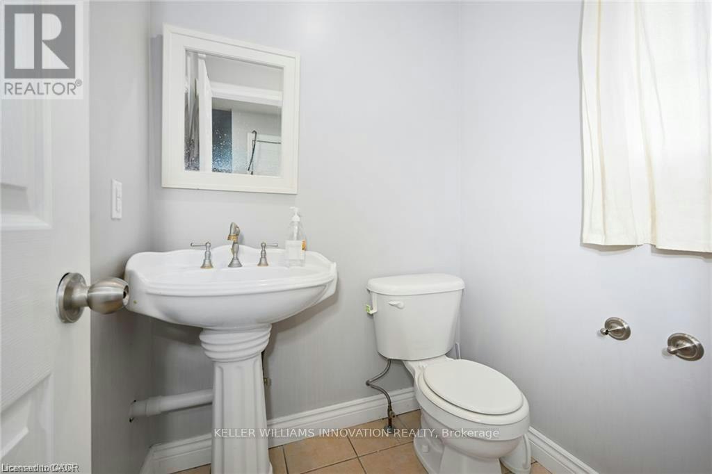 8 Buss Court, Thorold, ON, L2V 5B1 - 34