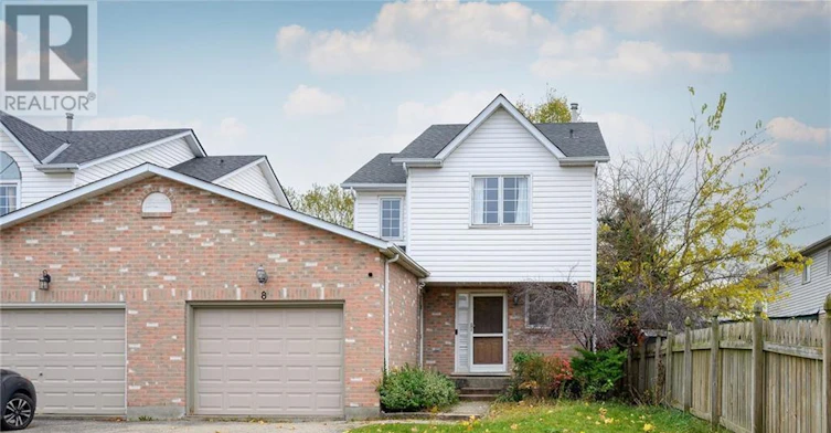 8 Buss Court, Thorold, ON, L2V 5B1 - 2