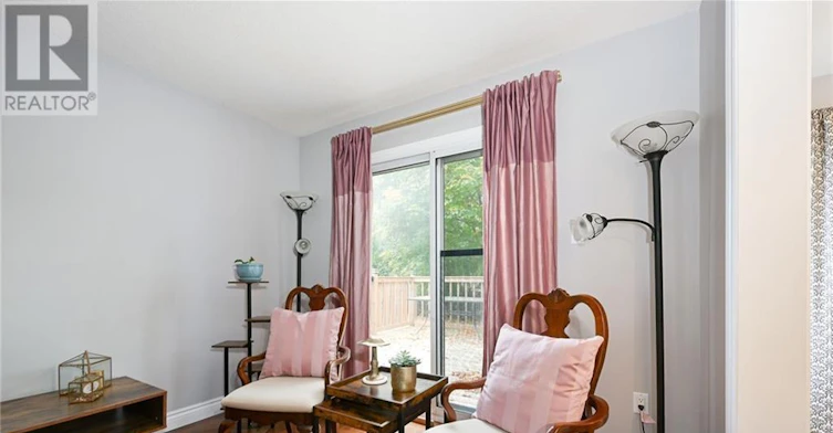 8 Buss Court, Thorold, ON, L2V 5B1 - 10