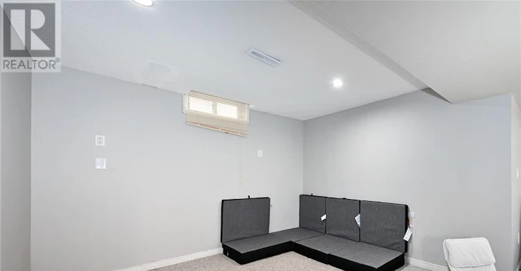 8 Buss Court, Thorold, ON, L2V 5B1 - 28