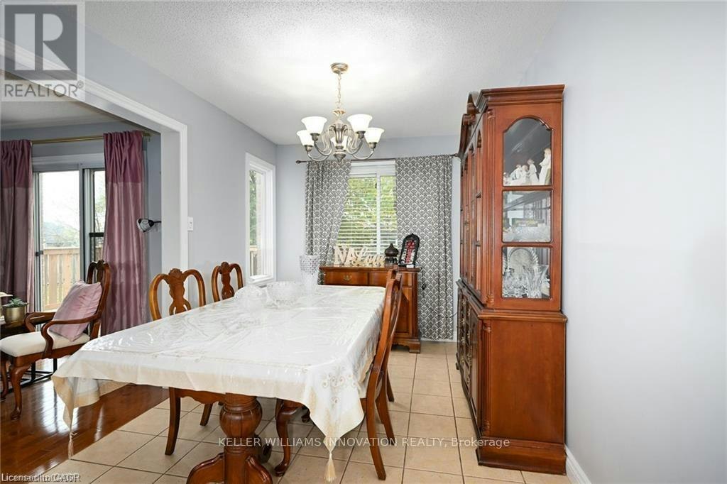8 Buss Court, Thorold, ON, L2V 5B1 - 9