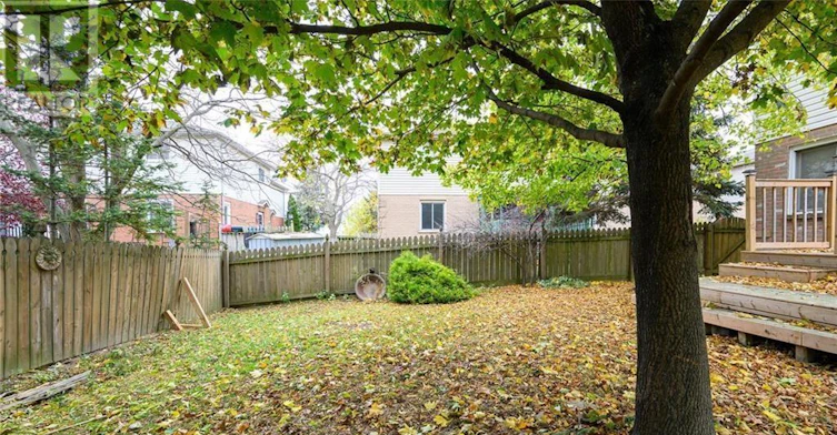 8 Buss Court, Thorold, ON, L2V 5B1 - 42