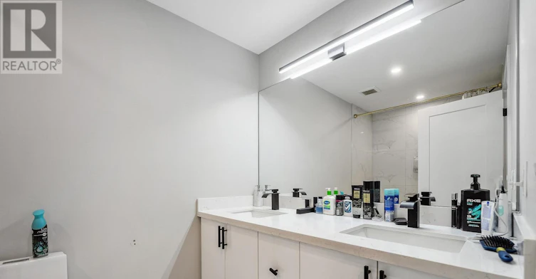 UPPER-668 Quaker Road, Welland, ON, L3C 3H2 - 16