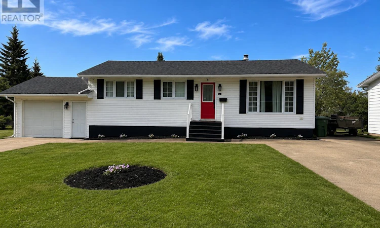 4 Balsam Circle
