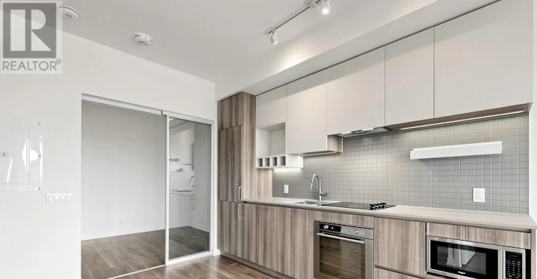 2307-5 Buttermill Avenue, Vaughan, ON, L4K 0J5 - 10