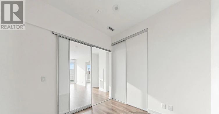 2307-5 Buttermill Avenue, Vaughan, ON, L4K 0J5 - 23