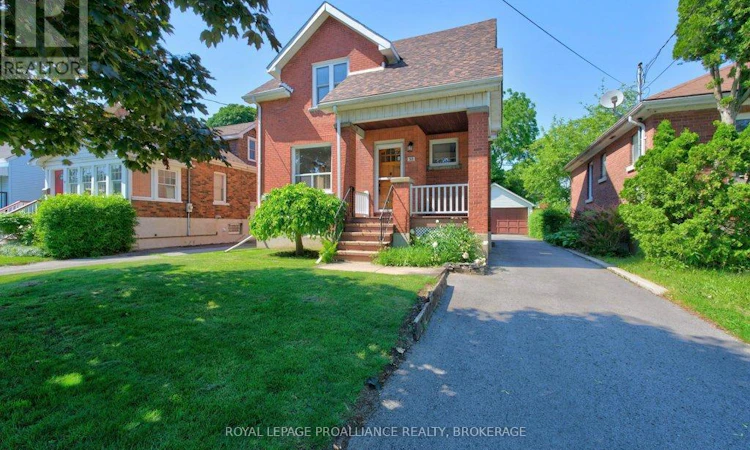 53 Dundas Street