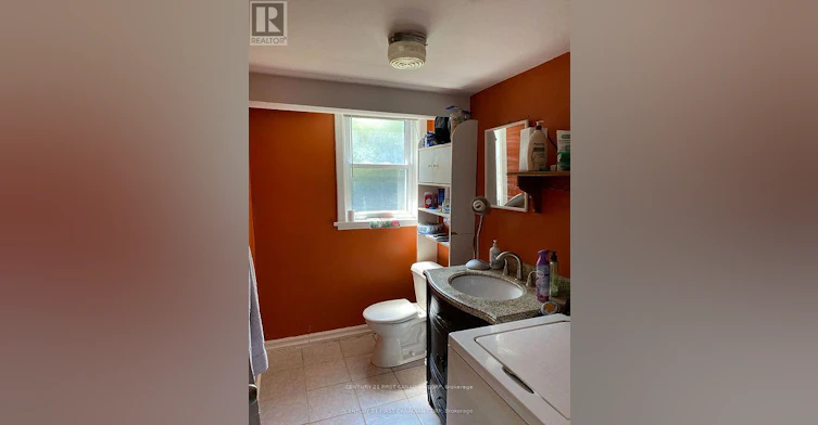 BASEMENT BEDROOM-270 Sarnia Road, London, ON, N6G 1M9 - 12