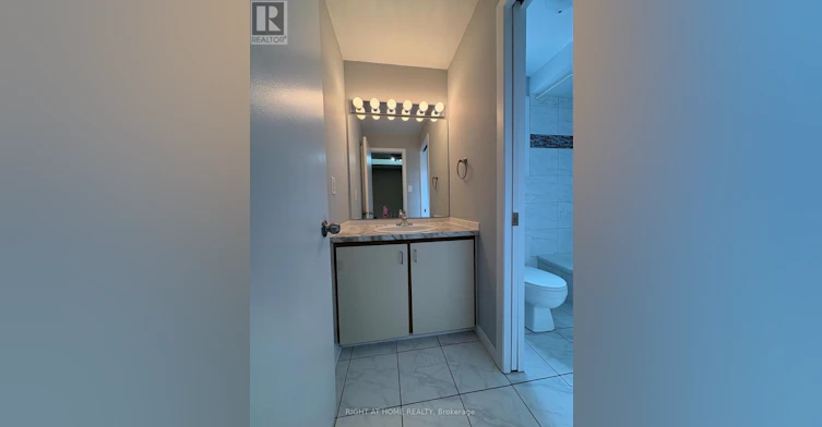6-104 Valley Stream Drive, Ottawa, ON, K2H 9E1 - 14