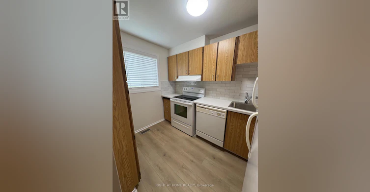 6-104 Valley Stream Drive, Ottawa, ON, K2H 9E1 - 10