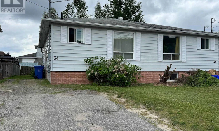 34 Mcgibbon Street W