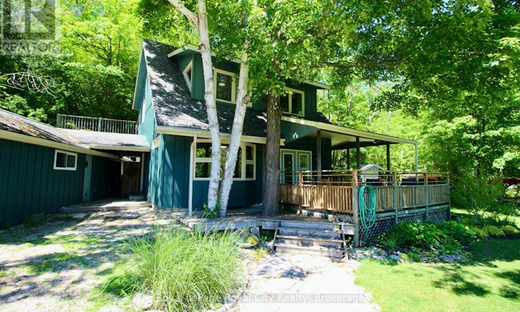 11 Shoreline Drive