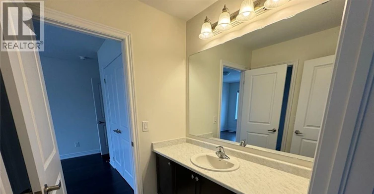 Upper-10 Guernsey Drive, Kitchener, ON, N2R 0T7 - 29