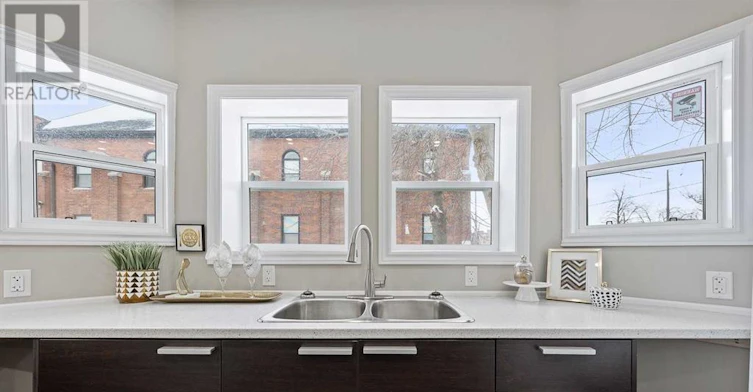 MAIN FLOOR-184 Park Street N, Peterborough, ON, K9J 3P6 - 8