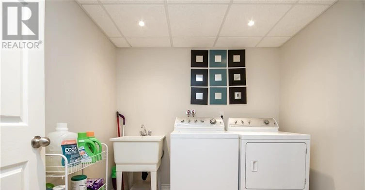 15 Peterson Place, Ottawa, ON, K2L 4A8 - 26