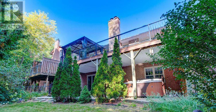 905 Alanbury Crescent, Pickering, ON, L1X 2S3 - 2