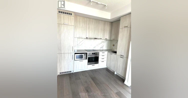 612-38 Honeycrisp Crescent, Vaughan, ON, L4K 0M8 - 3