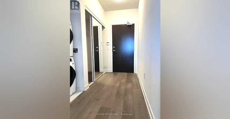 612-38 Honeycrisp Crescent, Vaughan, ON, L4K 0M8 - 2
