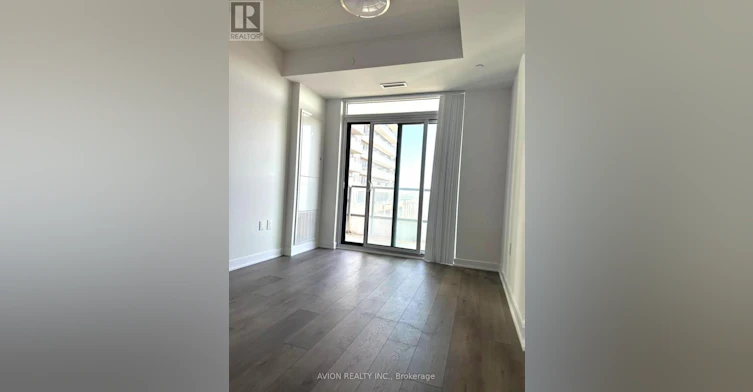 612-38 Honeycrisp Crescent, Vaughan, ON, L4K 0M8 - 11
