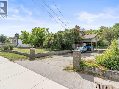 3706 24 Avenue - 2